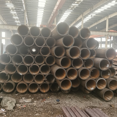 Tubulação de aço sem emenda do carbono St37 laminado a alta temperatura em volta da tubulação e do tubo de aço carbono sem emenda preta