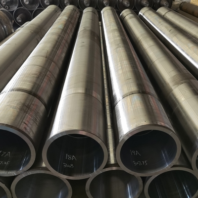 Tubo sem emenda do tubo G10450 do aço carbono de ASTM 1045 para a tubulação sem emenda de construção de navio