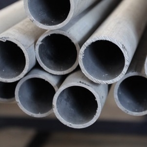 Superfície envernizada Tubeswith sem emenda do metal do círculo do API ASME SA210, tubulação do permutador de calor T1